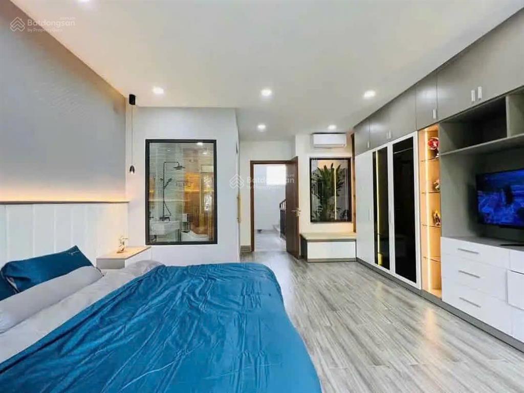 Bán nhà q12 hẻm oto 6m chỉ 3 tỷ hơn, sổ sẳn sang tên ngay  em thơ để coi nhà