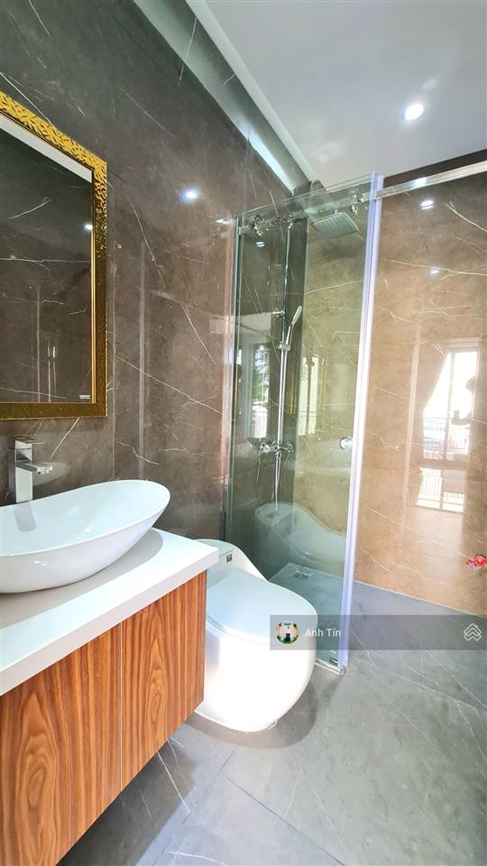 Tòa nhà văn phòng hầm 6 lầu mặt tiền phan đình phùng q.phú nhuận , hđt  50 tr/th ,giá chỉ 25 tỷ