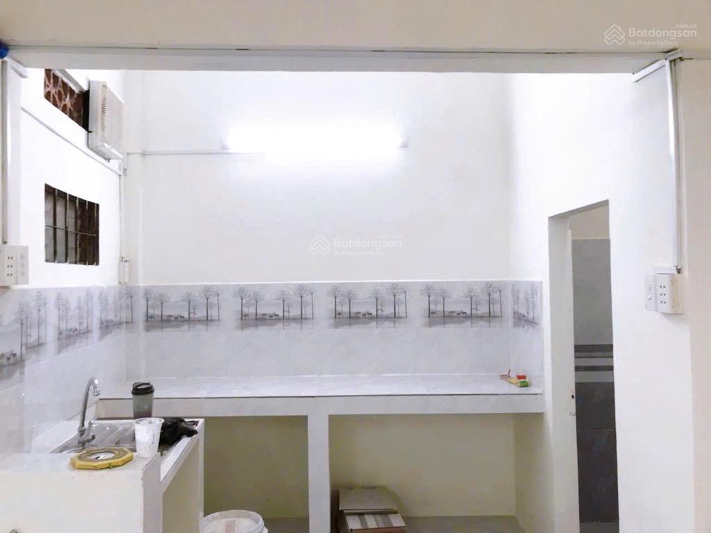 Bán nhà đoàn như hài quận 4 2 tầng  phù hợp kinh doanh 48m2không quy hoạch  giá nhỉnh 6 tỷ