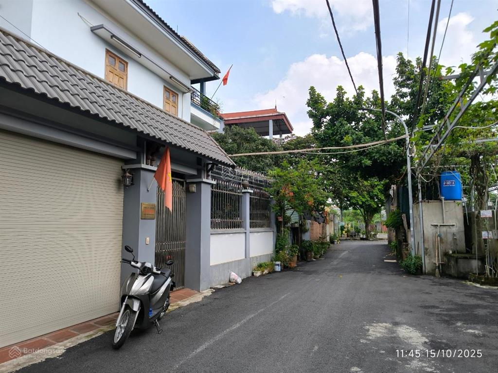 Bán gấp nhà 3 tầng, diện tích 260m2 tại vân côn hoài đức chỉ nhỉnh 17 tỷ