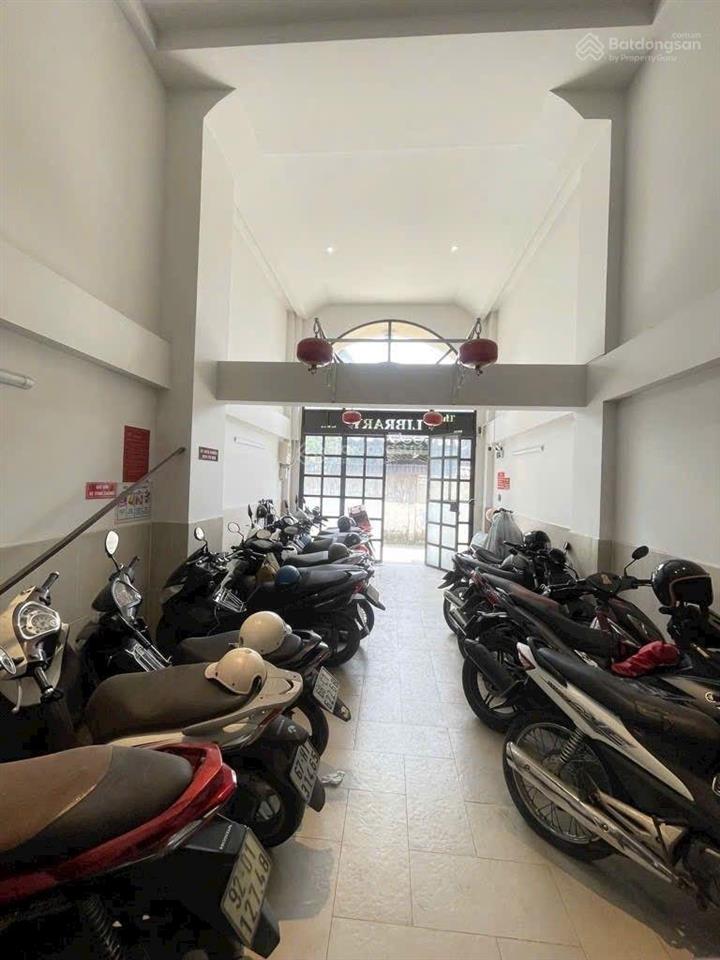 Chdv cao cấp  thang máy  đang khoán 60tr/th 16 p khu sinh viên  vườn lài an phú đông quận 12