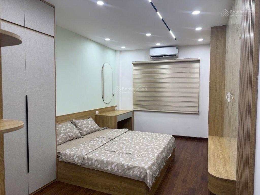 Nhà mới 6 tầng thang máy xuân thủy  cầu giấy full nội thất chỉ việc xách vali đến ở