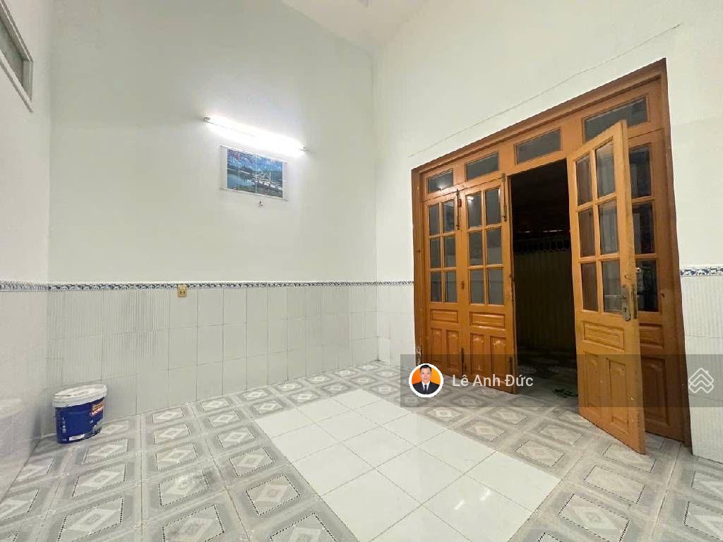 Nhà mặt tiền ngang 7,5m đường xe tải rộng 6m, ra lê văn thịnh 100m, cát lái, quận 2 giá 8.5 tỷ