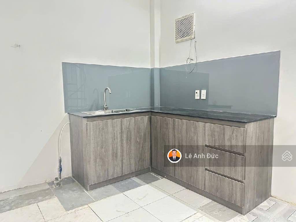 Nhà mặt tiền ngang 7,5m đường xe tải rộng 6m, ra lê văn thịnh 100m, cát lái, quận 2 giá 8.5 tỷ