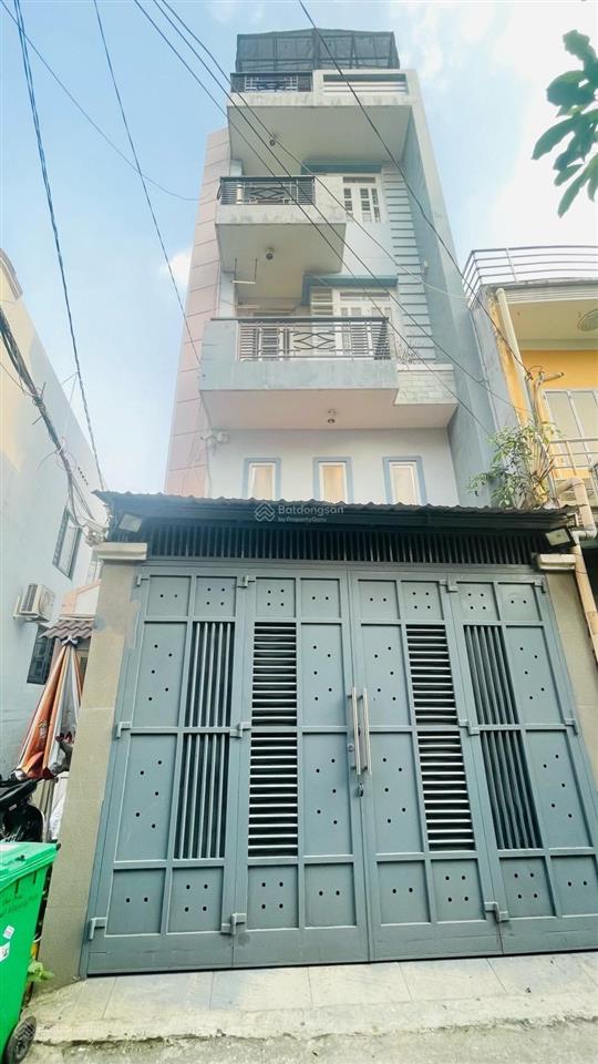 Nguyễn kiệm p3  4.3/6.4 x 8m 30m2  trệt 3 lầu sân thượng  đường xe tải  cải tạo làm dhdv.