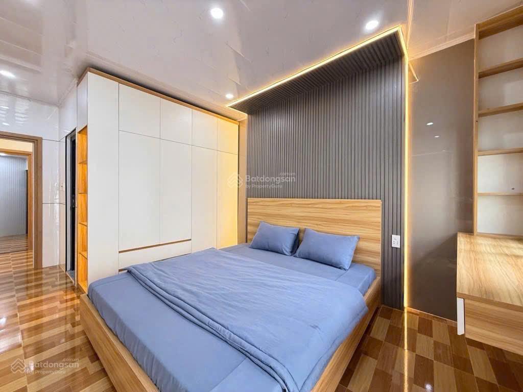 Kẹt tiền bán gấp nhà trịnh đình trọng, tân phú, hẻm 4m thông, shr hoàn công đủ giá 2 tỷ 750 tl