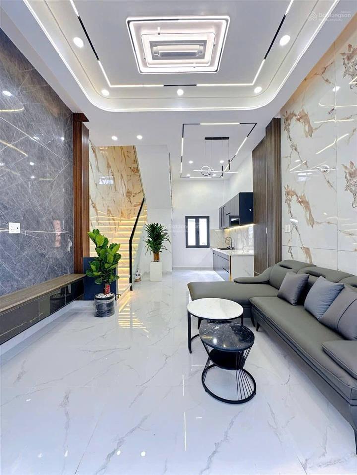 Bán nhà đường tôn đản, phường 15, quận 4, 3tầng, hẻm xe hơi sổ hồng riêng