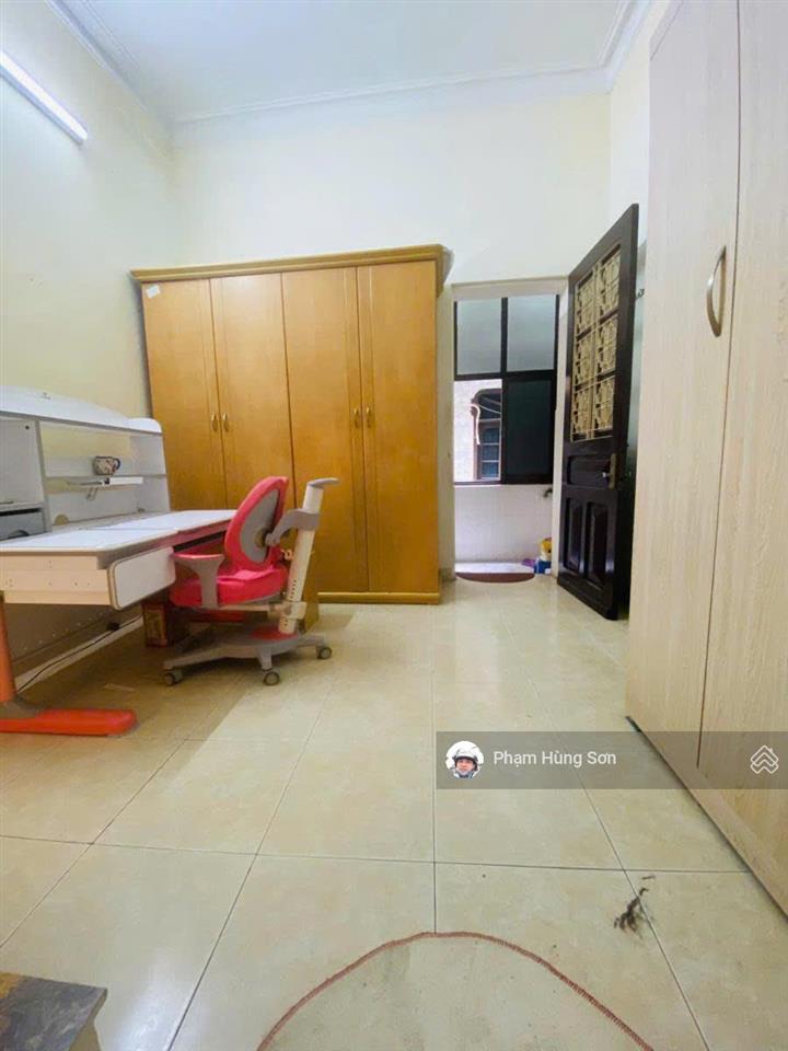 Bán gấp nhà 30m2 tại nguyễn lương bằng  đống đa, 50m ra phố chỉ 6,6 tỷ