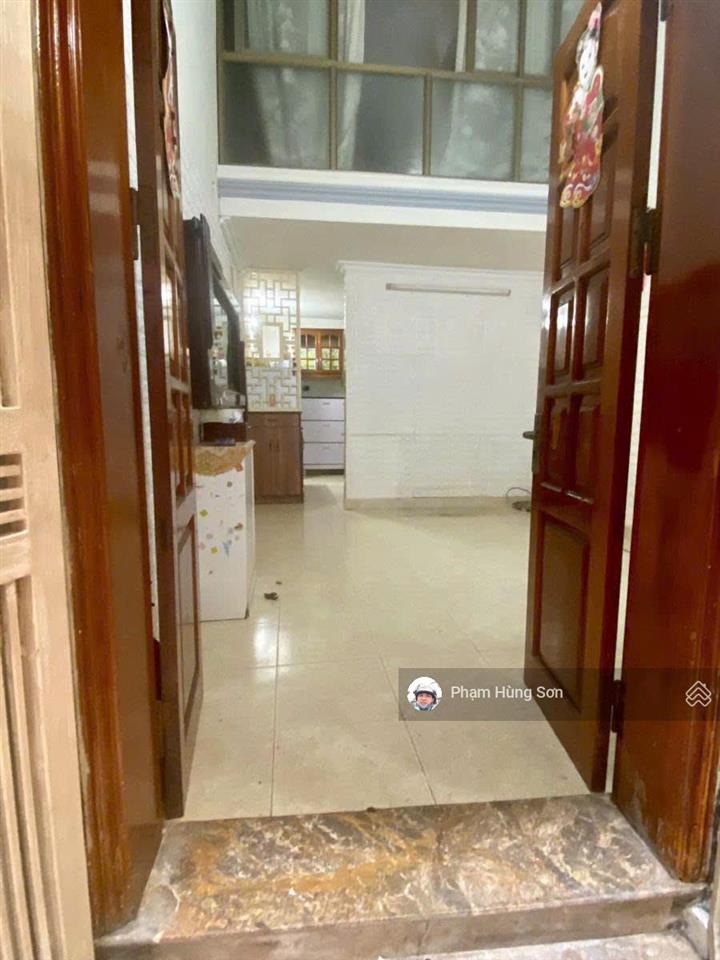 Bán gấp nhà 30m2 tại nguyễn lương bằng  đống đa, 50m ra phố chỉ 6,6 tỷ