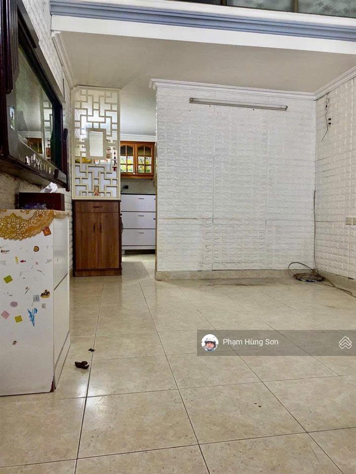 Bán gấp nhà 30m2 tại nguyễn lương bằng  đống đa, 50m ra phố chỉ 6,6 tỷ