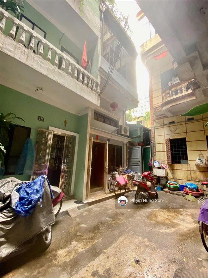 Bán gấp nhà 30m2 tại nguyễn lương bằng  đống đa, 50m ra phố chỉ 6,6 tỷ