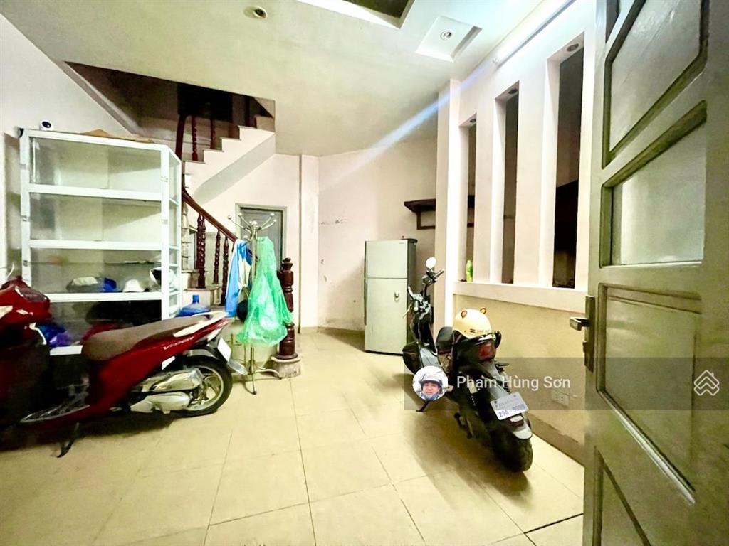 Bán nr đẹp xuất sắc tại hoàng mai, 6,2 tỷ, 34m2, 3pn, 3wc, 4 tầng