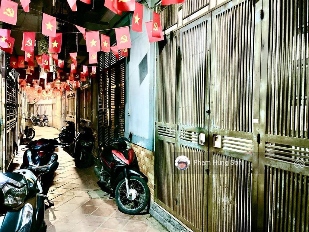 Bán nr đẹp xuất sắc tại hoàng mai, 6,2 tỷ, 34m2, 3pn, 3wc, 4 tầng