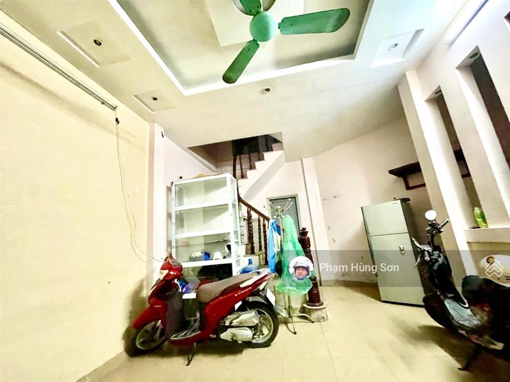 Bán nr đẹp xuất sắc tại hoàng mai, 6,2 tỷ, 34m2, 3pn, 3wc, 4 tầng