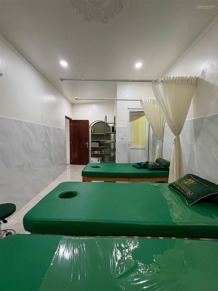 Siêu phẩm  hẻm 7m lê văn sỹ, quận 3  5 tầng, ngang 5m nở hậu