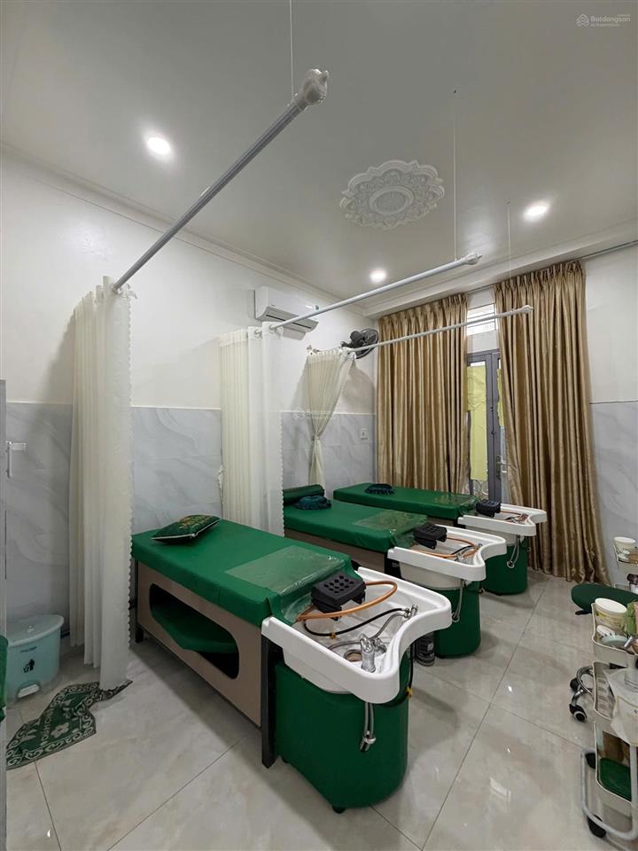 Siêu phẩm  hẻm 7m lê văn sỹ, quận 3  5 tầng, ngang 5m nở hậu