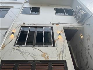 Toà ccmn cao cấp nam từ liêm 8 tầng x 132m2  39 phòng full đồ  ô tô đỗ cửa  dòng tiền 2.2 tỷ/năm