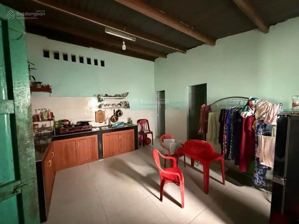 Nhà mặt phố 17.8 tỷ diện tích đất lớn 335m², ngang 6m3, nở hậu 7m32 giá tốt nhất khu vực