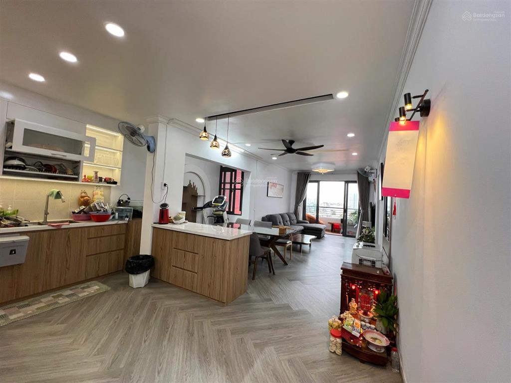 Bán căn hộ chung cư 109 nguyễn biểu, thang bộ phường 10, quận 5, tp. hcm