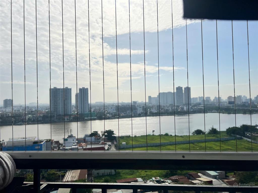 Bán căn hộ chung cư 109 nguyễn biểu, thang bộ phường 10, quận 5, tp. hcm