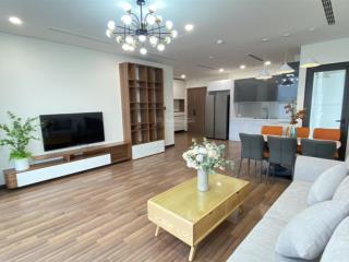 Mipec rubik 360  124 xuân thủy 110m2  3pn giá chỉ 13.5 tỷ nhà đep  0976 044 ***