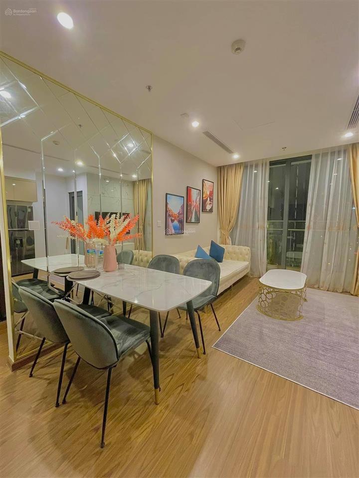 Chính chủ cần bán căn 2pn 67.8m2 tại w3 dự án vinhomes west point, giá nhỉnh 8 tỷ  0976,044.926