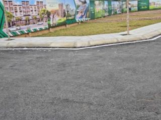 Lô góc xã phú cát, quốc oai, hà nội, giá tốt 5 tỷ 100m2.thỏ cư. hàng xóm đại học quốc gia.