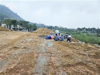 Bán lô đất sạch  phù hợp trồng rau & nghỉ dưỡng cuối tuần, vị trí thoáng đãng, view hồ mát mẻ