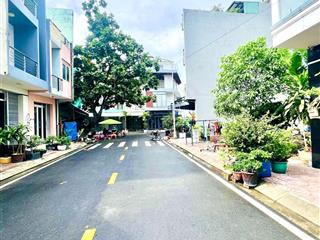 Chính chủ bán gấp nền đất 43.2m2 full thổ cư 100%, đường nhự 12m, đối diện chung cư khang điền