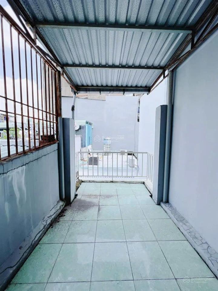 Nhà 3 lầu sổ riêng hoàn công đủ trần hưng đạo q1