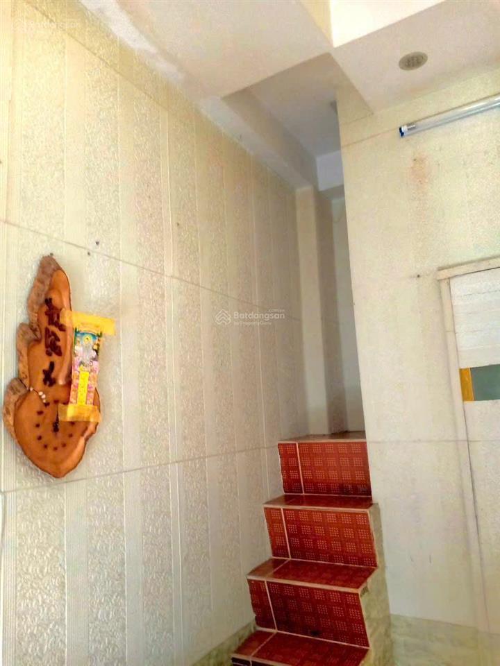 Nhà 3 lầu sổ riêng hoàn công đủ trần hưng đạo q1