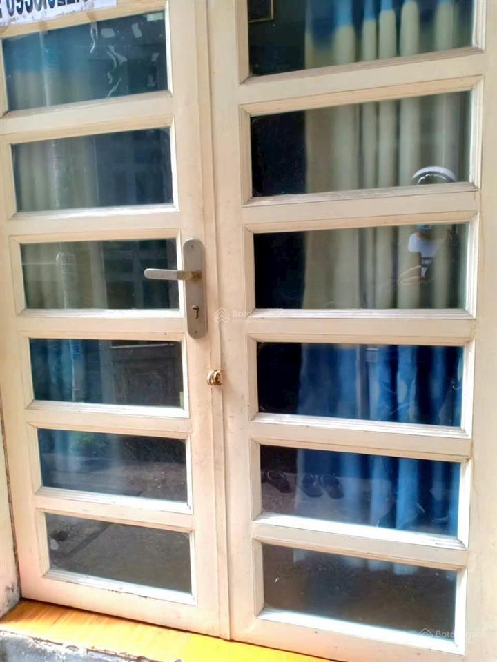 Nhà 3 lầu sổ riêng hoàn công đủ trần hưng đạo q1