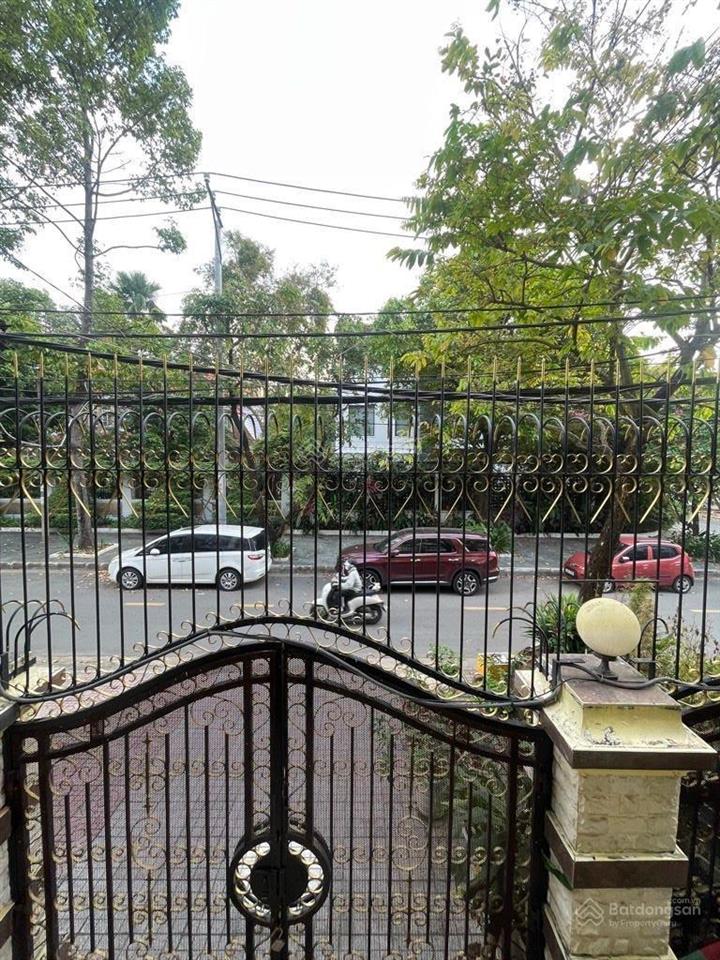 Bán siêu phẩm biệt thự tại trung sơn liền kề himlam q7. cầu nguyễn khoái 5 tầng hầm giá 29 tỷ,