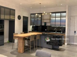 Cho thuê sky villa 5pn tại midtown phú mỹ hưng  hàng hiếm  diện tích lớn.