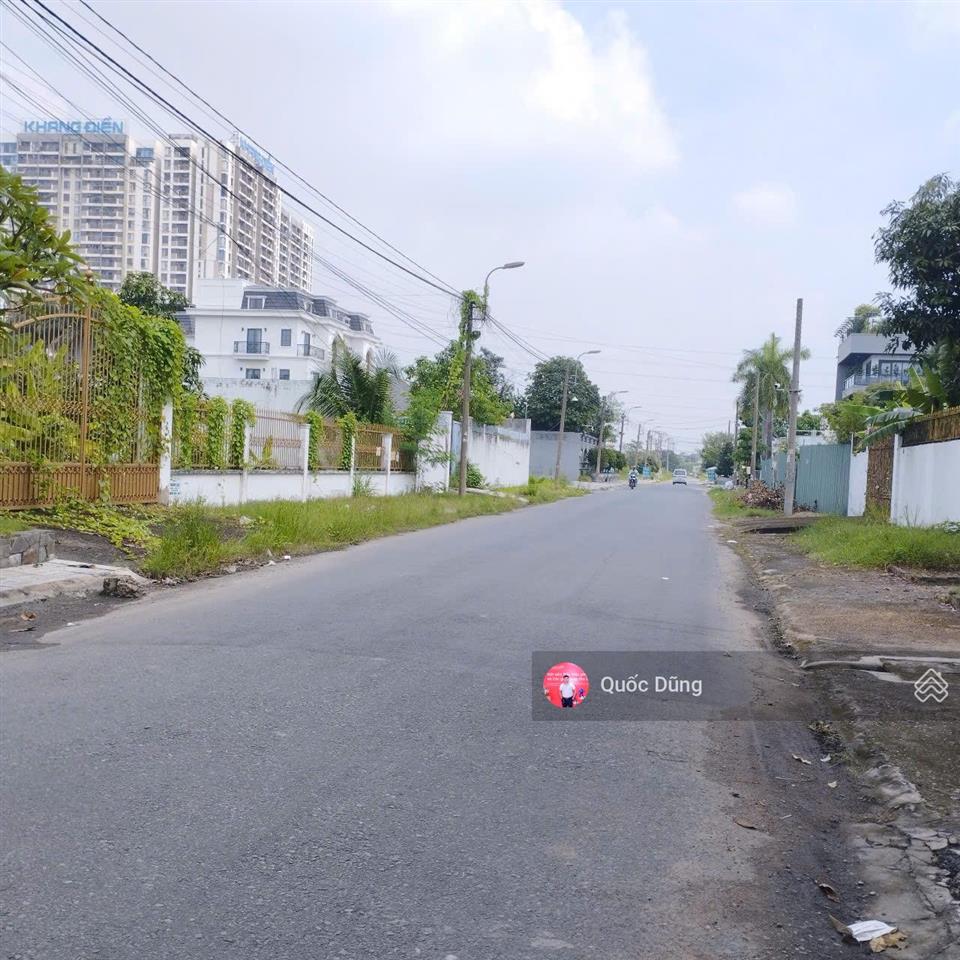 Nền nhà phố duy nhất hướng đông nam dt 7x30m( 210m2) tại kdc đh bách khoa, cần bán gấp, giá 70tr/m