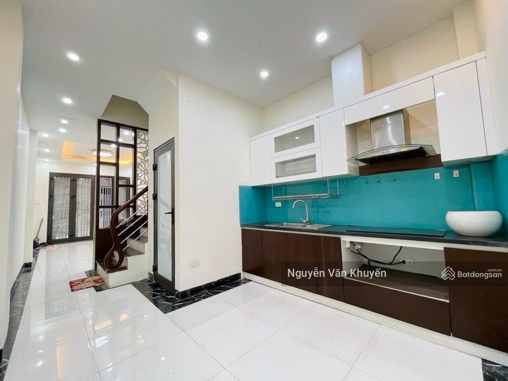 Siêu phẩm hot nhất ngọc thụy  6 tầng thang máy  full nội thất cao cấp  ô tô đỗ cổng