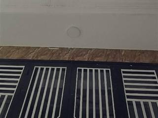 Bán nhà phố việt hưng, long biên  30m2 x 5 tầng  mới đẹp ở ngay  cách ô tô 10m