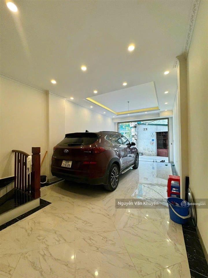 Hàng hiếm long biên! nhà 6 tầng thang máy  ô tô ngủ trong nhà  giá tốt