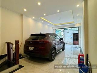 Hàng hiếm long biên! nhà 6 tầng thang máy  ô tô ngủ trong nhà  giá tốt