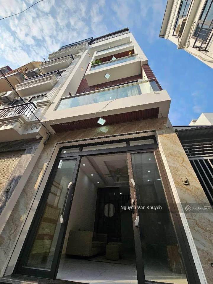 Nam đuống đức giang, 32m2 x 5 tầng, mt 3.9m, chủ tự xây, cách ô tô tránh 100m , 7.x t.ỷ .