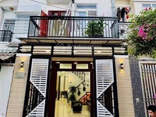 Cần tiền bán gấp nhà bình phú, phường 10, quận 6. giá 5 tỷ 5/ 4 x 12m