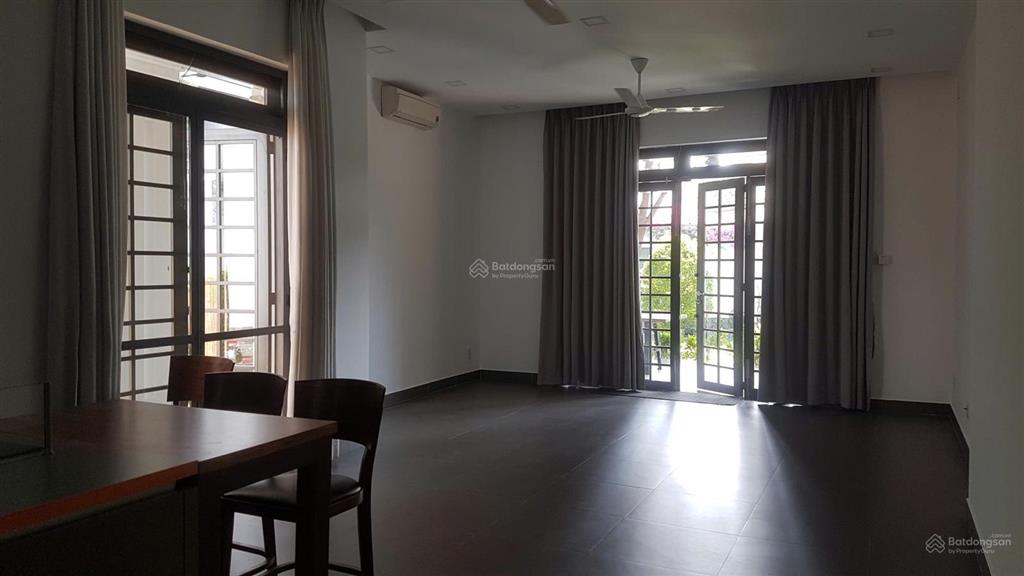 Biệt thự sân vườn siêu đẹp giá tốt thảo điền 14m x 28m trệt lầu chỉ 56 tỷ