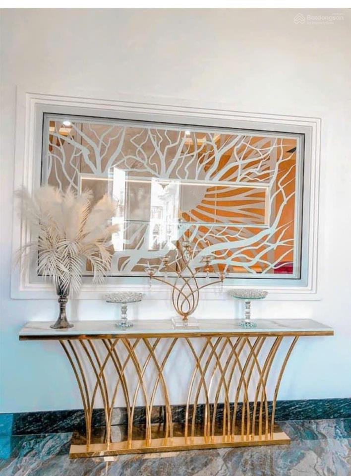 Biệt thự sân vườn siêu đẹp giá tốt thảo điền 14m x 28m trệt lầu chỉ 56 tỷ