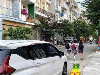 Bán nhà mặt đường nhựa 10m xe tải thông ở kd làm vpcty, nhà shr vuông đẹp, chủ xây ở 5tầng cứng cáp