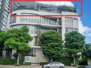 Cần cho thuê tầng 4 của tòa nhà làm văn phòng, vị trí đẹp, view sông có dân cư đông đúc và sôi động