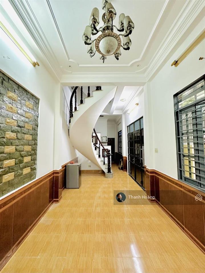 Giảm giá hẻm oto thạch lam 3tầng 7tỷ 82m2 trung tâm tân phú