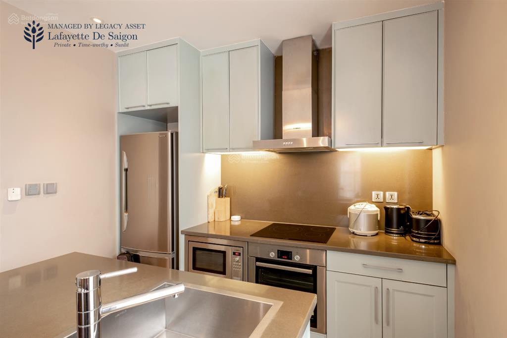 Cho thuê căn hộ dịch vụ vị trí đắc địa tại 8 phùng khắc khoan q1, 39,6 triệu, 55m2