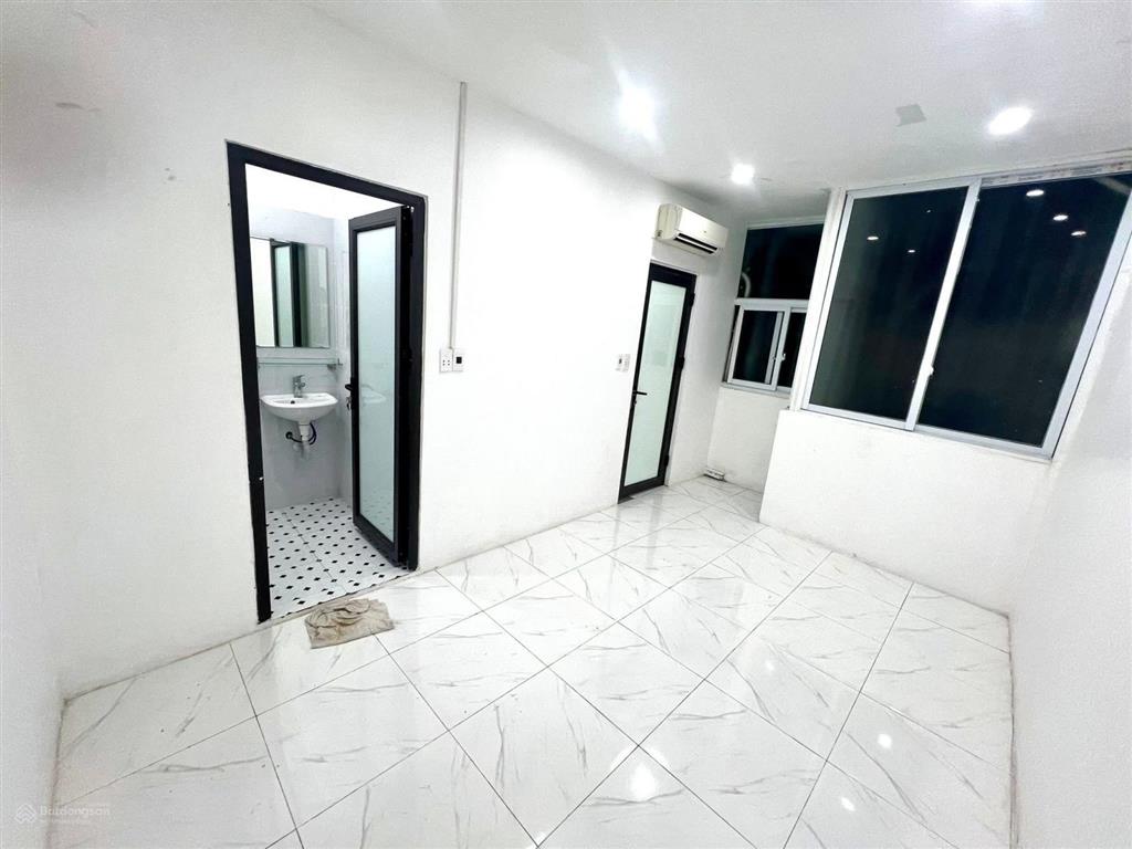 Sầm uất nhất quận đống đa  khâm thiên mà giá lại rất rẻ