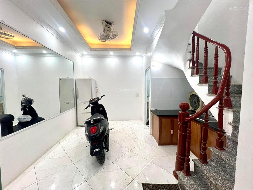 Sầm uất nhất quận đống đa  khâm thiên mà giá lại rất rẻ