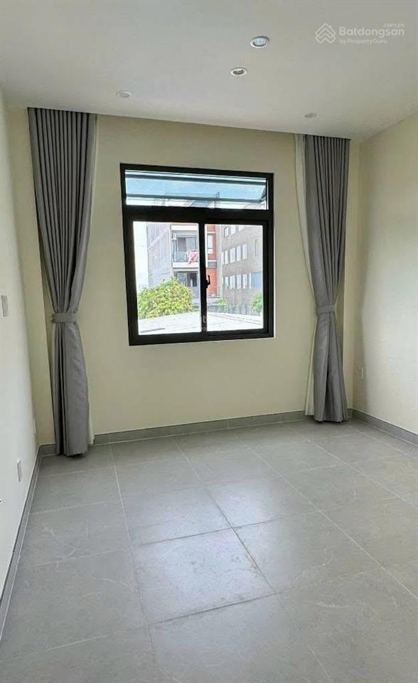Ngân hàng thanh lý gấp!, lê quý đôn q3, bán gấp nhà cho thuê 18tr/th,  ngay
